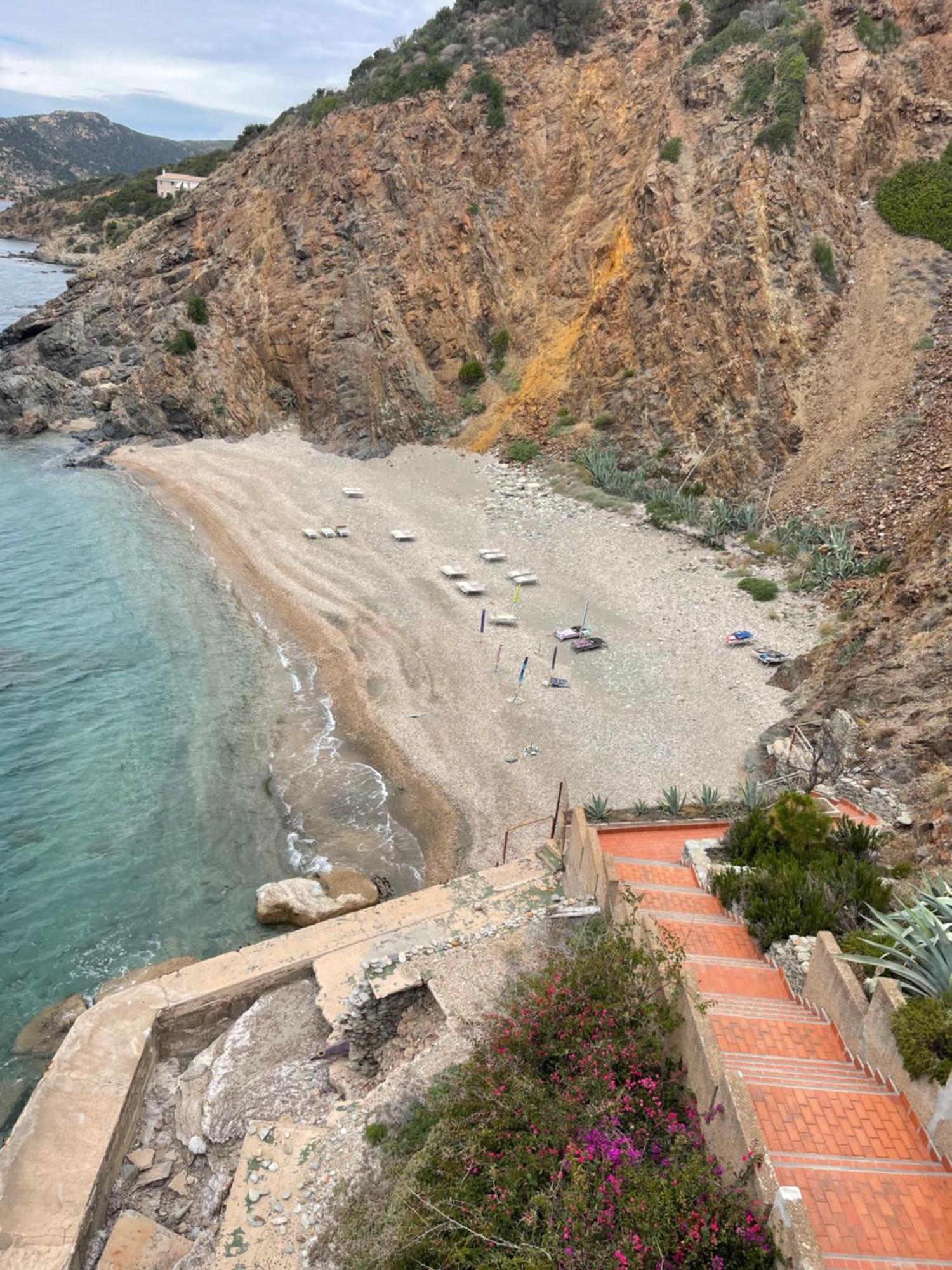 Gli Appartamenti Di Francuzzo Teulada Exteriér fotografie