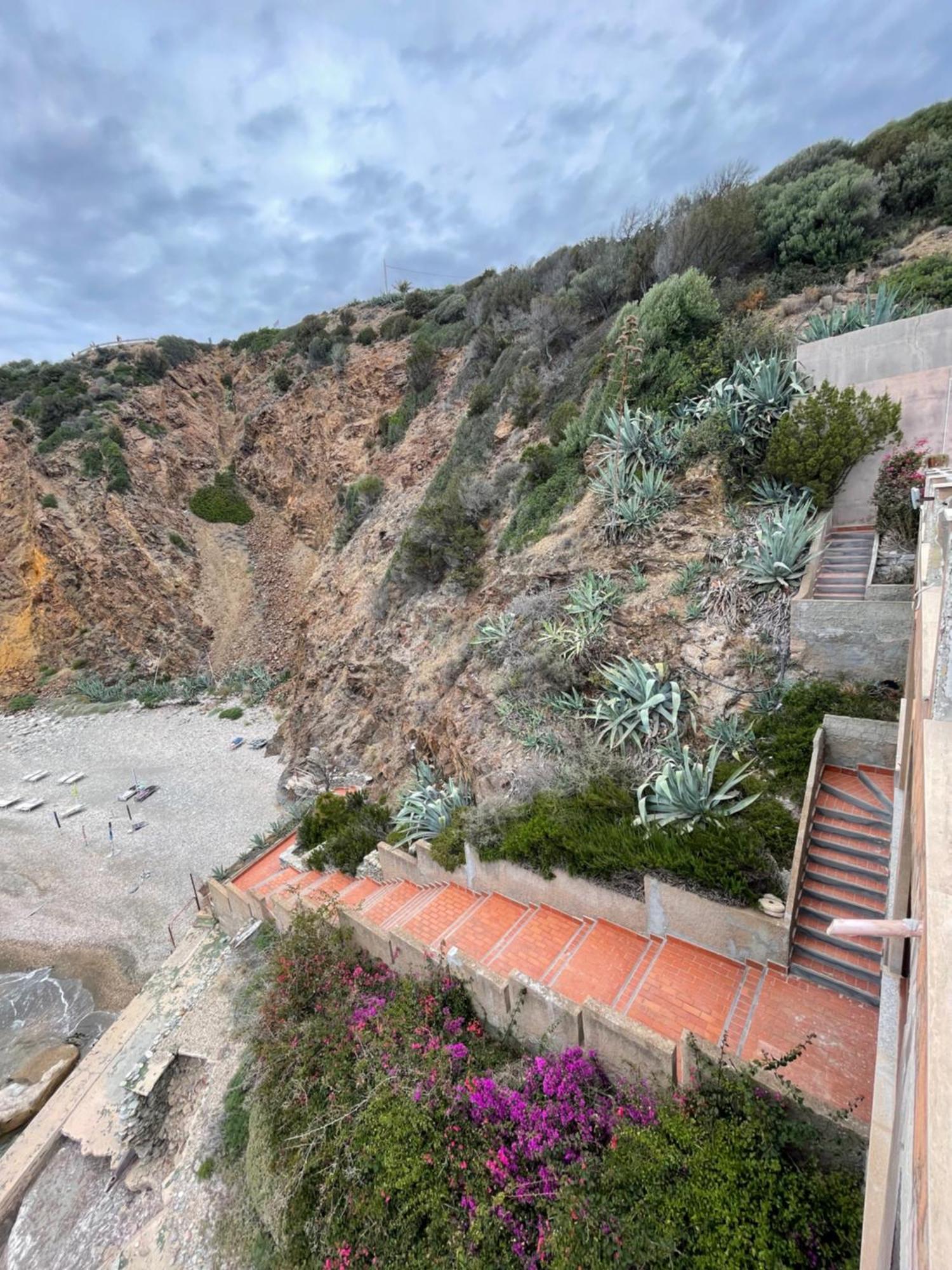 Gli Appartamenti Di Francuzzo Teulada Exteriér fotografie