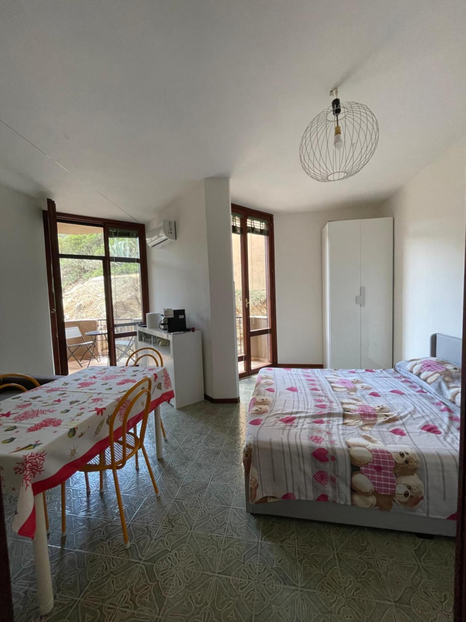 Gli Appartamenti Di Francuzzo Teulada Pokoj fotografie